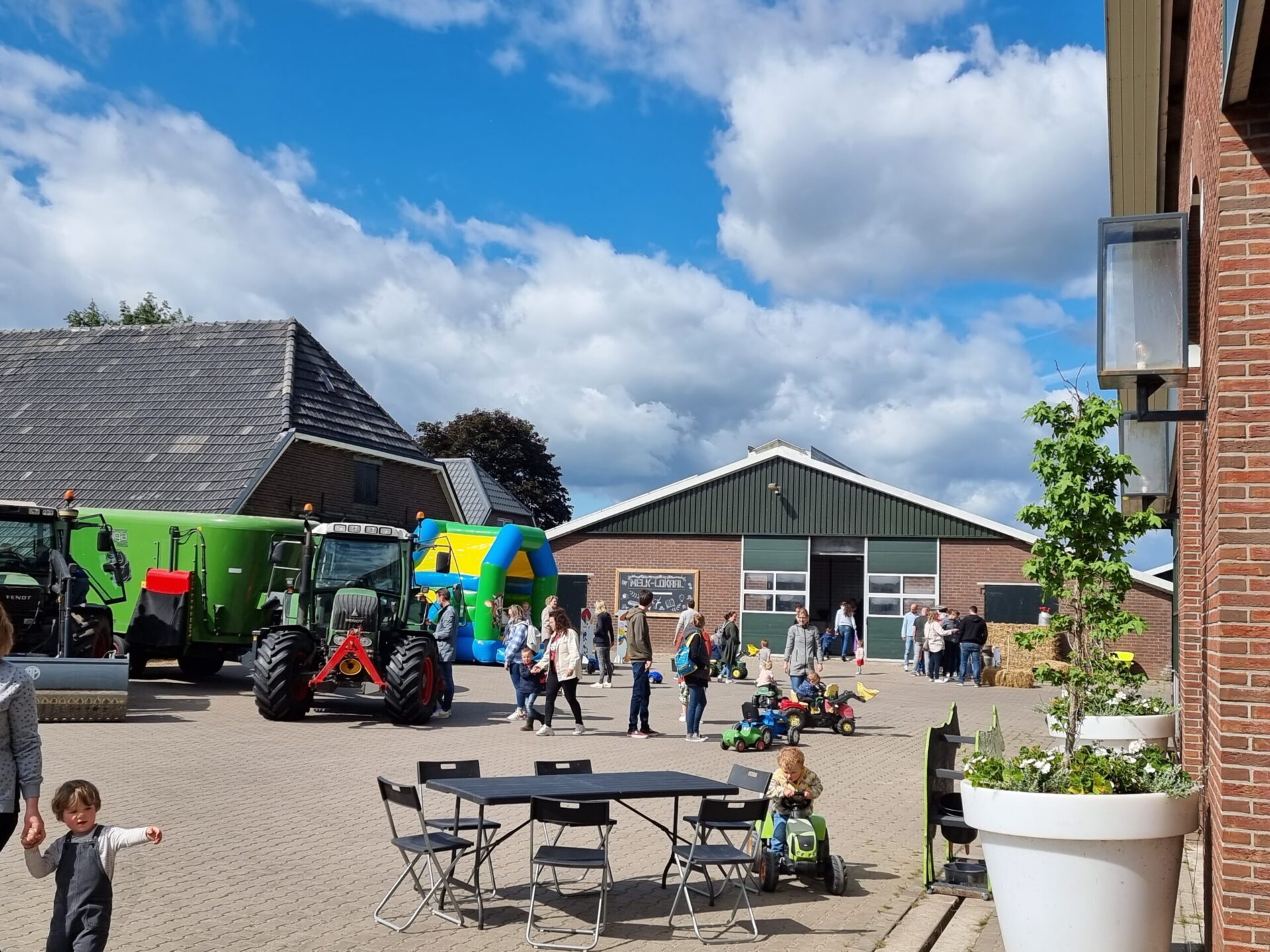 Open boerderijdag Mariahoeve Oxe op Hemelvaartsdag